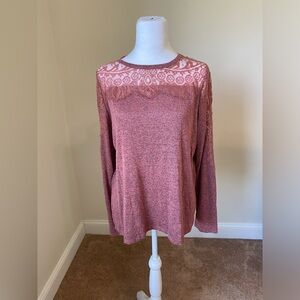 Womens Rose Pink Long Sleeve Sweater W/Floral Lace Shoulders Size Large